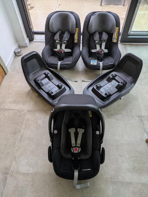 2 x Maxi Cosi 2 way pearl + 2 way fix + Maxi Cosi Pebble, Kinderen en Baby's, Autostoeltjes, Gebruikt, Maxi-Cosi, Isofix, Ophalen