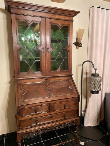 Antiek secretaire (klepbureau) 19e eeuw beschikbaar voor biedingen