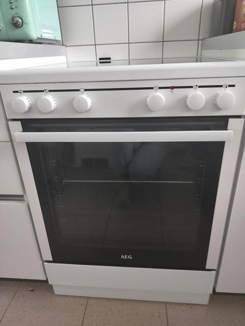 Kookfornuis met oven, Elektronische apparatuur, Fornuizen, Zo goed als nieuw, Vrijstaand, Keramisch, 4 kookzones, Minder dan 85 cm