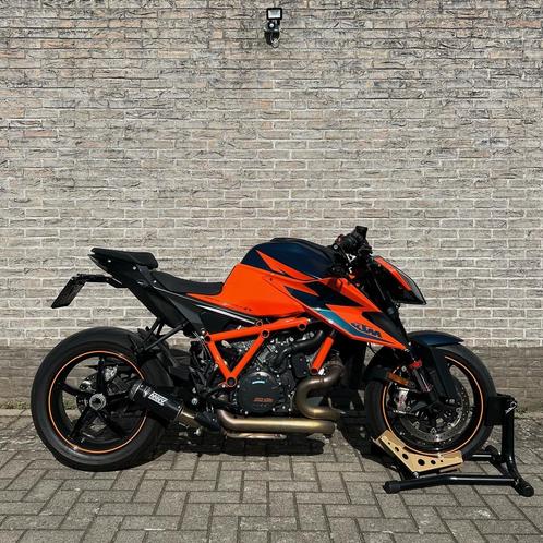SOLD/ KTM SUPERDUKE R 1290 -The Beast - Laag vermogen, Motoren, Motoren | KTM, Bedrijf, Naked bike, Ophalen of Verzenden