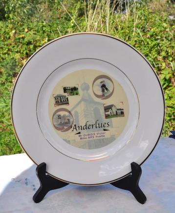 assiette decorative porcelaine 5 édifices Anderlues  beschikbaar voor biedingen
