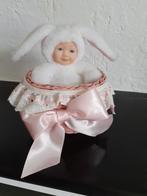 Anne Geddes konijntje in rieten mandje, Verzamelen, Ophalen of Verzenden