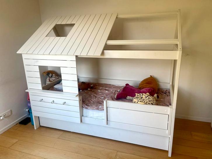Lit cabane + 2e lit - Très solide, Kinderen en Baby's, Kinderkamer | Stapelbedden en Hoogslapers, Zo goed als nieuw, Ophalen