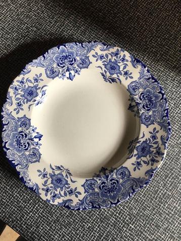 3 assiettes creuses Boch Dordrecht beschikbaar voor biedingen
