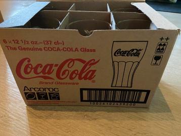 Coca cola glazen beschikbaar voor biedingen
