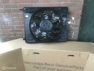 Mercedes Koelvin 0999069004 W213 W223 X254 W205 beschikbaar voor biedingen