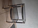 Bijzet tafel met donker glas, Ophalen, Zo goed als nieuw, Glas
