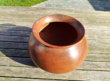 Pot de fleurs en poterie, très beau diamètre 28 cm 