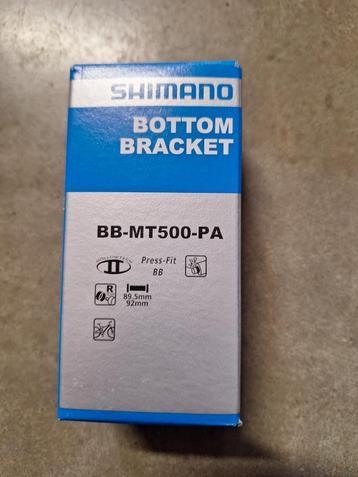 Fietsonderdelen Shimano + MTB Buitenbanden beschikbaar voor biedingen