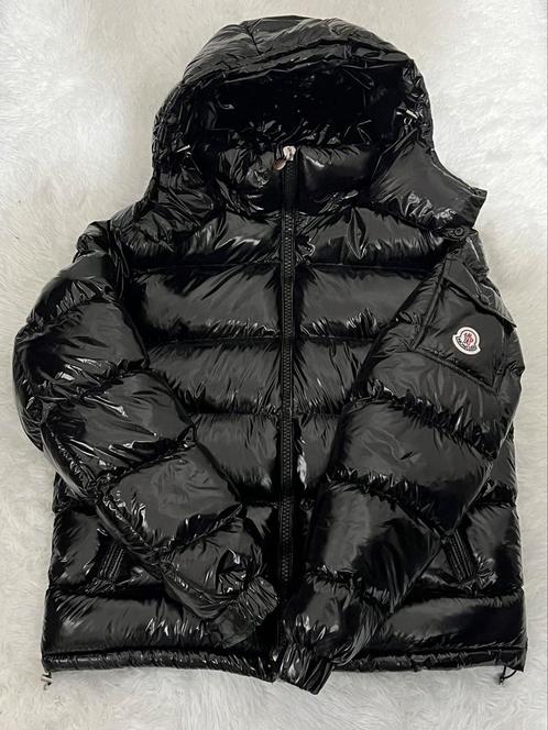 Moncler maya zwart  NFC scan S/L/XL/XXL, Kleding | Heren, Jassen | Winter, Ophalen