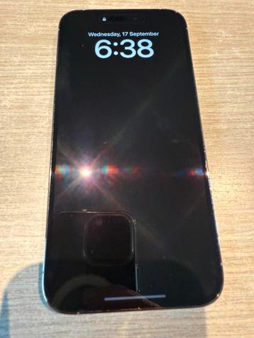 iPhone 14 Gold pro max 512gb als nieuw beschikbaar voor biedingen