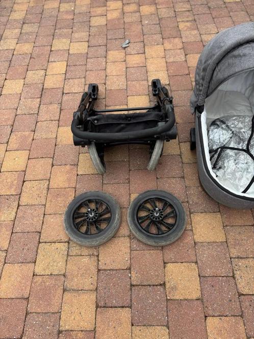 Poussette trio, Kinderen en Baby's, Kinderwagens en Combinaties, Gebruikt, Kinderwagen, Overige merken, Met autostoeltje, Met reiswieg