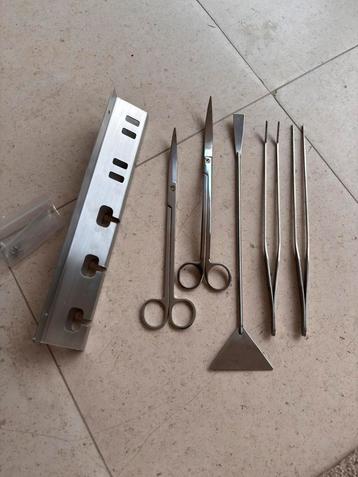 Aquascape set of scissors and tweezers + metal door hanger beschikbaar voor biedingen