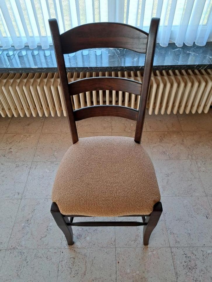 6 eetkamerstoelen in uitstekende staat, Huis en Inrichting, Stoelen, Zo goed als nieuw, Vijf, Zes of meer stoelen, Hout, Bruin