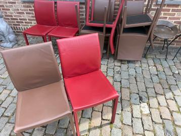Leren stoelen beschikbaar voor biedingen