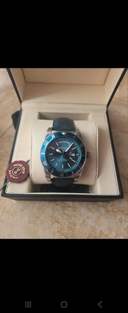 Montre Jacob Zech Athena neuve. Jamais utilisée, Bijoux, Sacs & Beauté, Montres | Hommes, Comme neuf, Acier, Acier, Enlèvement ou Envoi