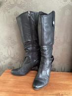 Laarzen Tamaris 38 hak, Kleding | Dames, Tamaris, Hoge laarzen, Zwart, Ophalen of Verzenden