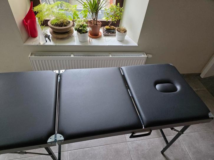 Table de médecin du travail, ideal pour massages, Services & Professionnels, Bien-être | Masseurs & Salons de massage