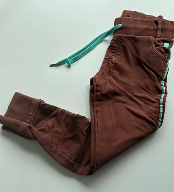 Joggingbroek 4ff -146-152 / 11-12j beschikbaar voor biedingen