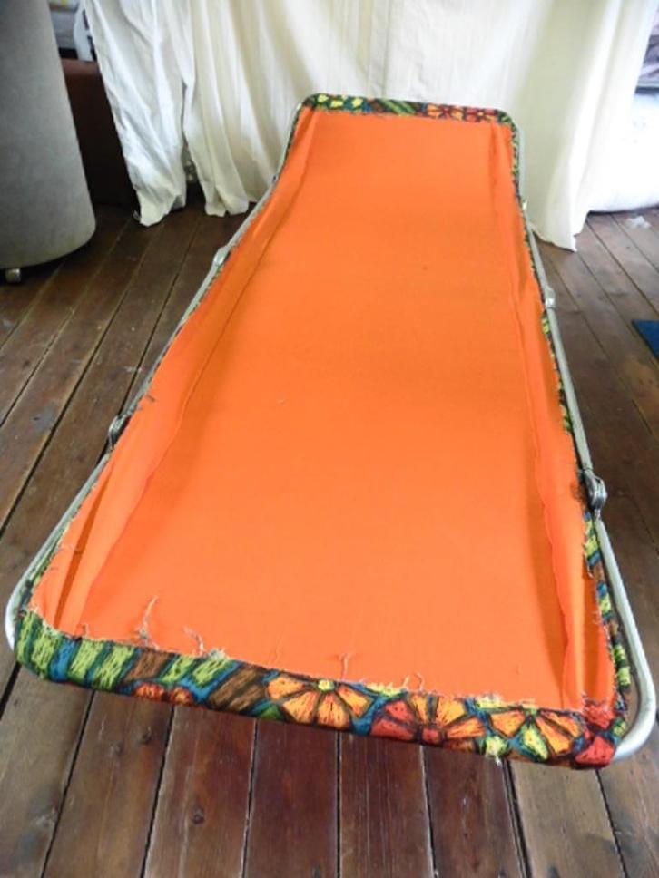 Opvouwbare vintage metalen relax (jaren 70), Caravans en Kamperen, Overige Caravans en Kamperen, Gebruikt, Ophalen