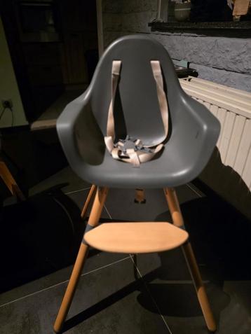 Evolu kinderstoel beschikbaar voor biedingen