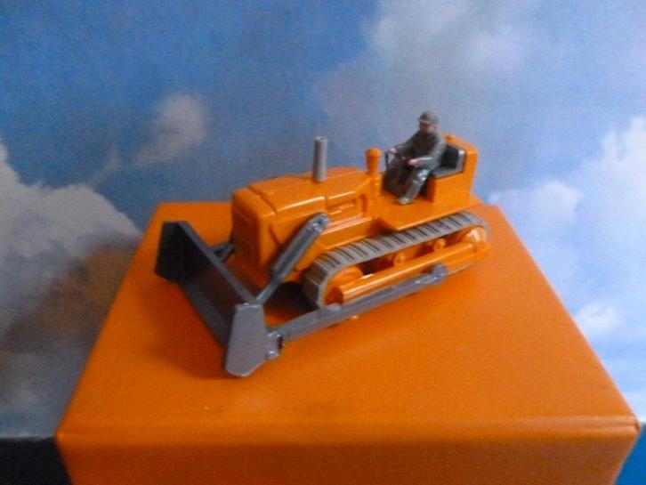 Bulldozer CATERPILLAR 1/87 HO WIKING Made in Germany Neuf, Hobby & Loisirs créatifs, Voitures miniatures | 1:87, Neuf, Grue, Tracteur ou Agricole