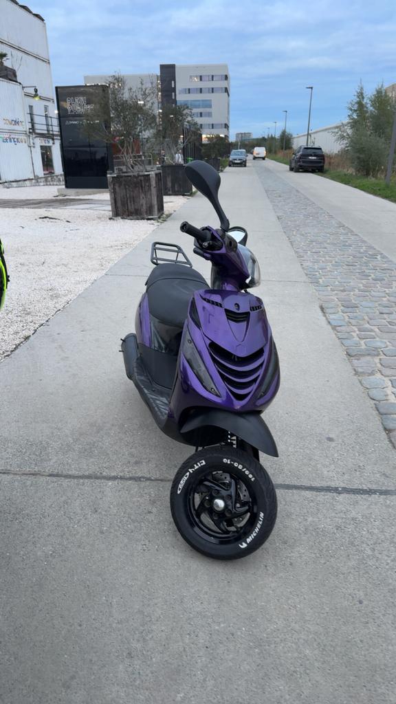 Zip 180cc gilardoni a klasse, Fietsen en Brommers, Scooters | Piaggio, Zo goed als nieuw, Zip, Klasse A (25 km/u), Tweetakt, Ophalen of Verzenden