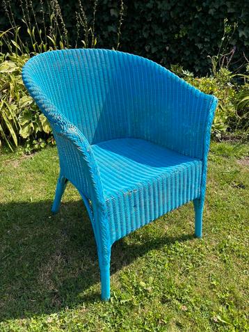 Chaise et table Lloyd Loom, bleu, Enlèvement, Utilisé