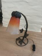 Antieke glaspasta lamp, Ophalen