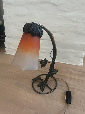 Lampe ancienne en pâte de verre, Enlèvement