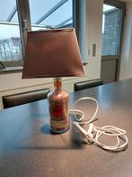 Lampe de table faite main avec lampe LED en bouteille Bacard, Comme neuf, Enlèvement