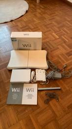 Wii Sports, Gebruikt, Ophalen of Verzenden, Met 3 controllers of meer, Met Balance Board
