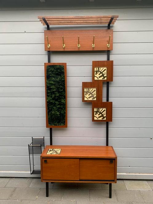 Vintage kast,  kapstok, Huis en Inrichting, Woonaccessoires | Kapstokken, Ophalen