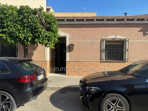 REF.T94207 Maison à Benejúzar, avec 131 m² construits, Immo, Buitenland, Spanje, Woonhuis, Stad