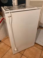 Petit frigo AEG blanc, 100 tot 150 liter, Met vriesvak, Gebruikt, 85 tot 120 cm