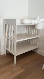 Verzorgingstafel met accessoires Ikea, Kinderen en Baby's, Kinderkamer | Commodes en Kasten, Ophalen, Zo goed als nieuw