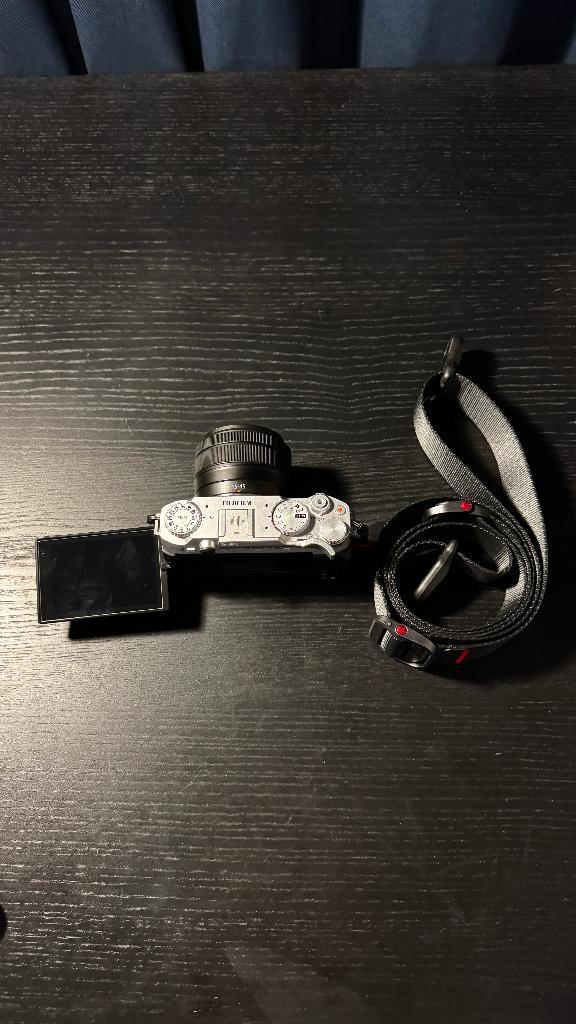 Fujifilm X-M5 zilver + 15-45 kitlens, Diversen, Overige Diversen, Zo goed als nieuw, Ophalen