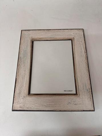 Fotolijst Houten kader 18x24cm beschikbaar voor biedingen