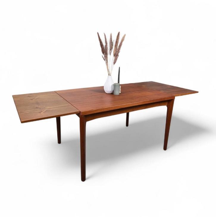 Henning Kjaernulf, table extensible Vejle vintage des années, Maison & Meubles, Tables | Tables à manger, Comme neuf, 50 à 100 cm