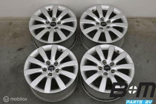 Set 17 inch lichtmetalen velgen Audi A4 8K 8K0601025C, Auto-onderdelen, Banden en Velgen, Velg(en), Gebruikt