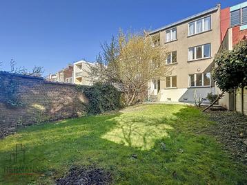 Appartement à louer à Uccle, 2 chambres beschikbaar voor biedingen