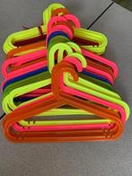 Kinderkleerhangers, Ophalen of Verzenden, Zo goed als nieuw, Kapstokje