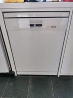 Vaatwas MIELE, Elektronische apparatuur, Vaatwasmachines, Ophalen, Zo goed als nieuw, Vrijstaand