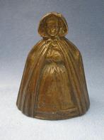 Cloche brass lady bell, Antiquités & Art, Enlèvement