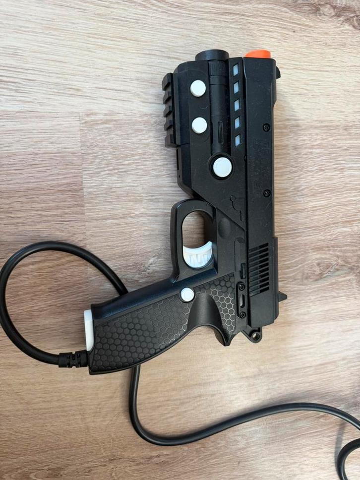 Retroshooter RS3 Reaper Pro 2 guns, Games en Spelcomputers, Spelcomputers | Nintendo Consoles | Accessoires, Zo goed als nieuw