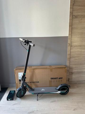 Elektrische step Nieuw in doos + factuur en 2 jaar garantie  beschikbaar voor biedingen