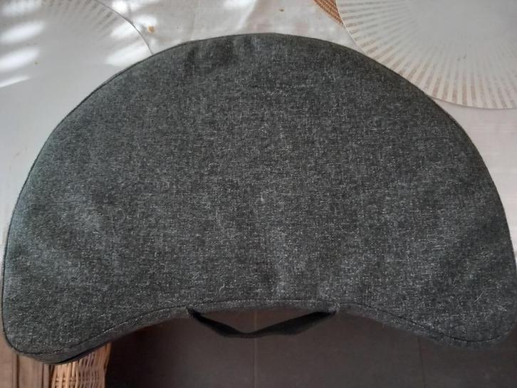 laptop kussen ondersteuning, Huis en Inrichting, Woonaccessoires | Kussens, Zo goed als nieuw, Grijs, Ophalen of Verzenden