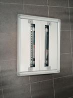 Legrand metalen kast 2x24 mod met volle deur, Enlèvement ou Envoi