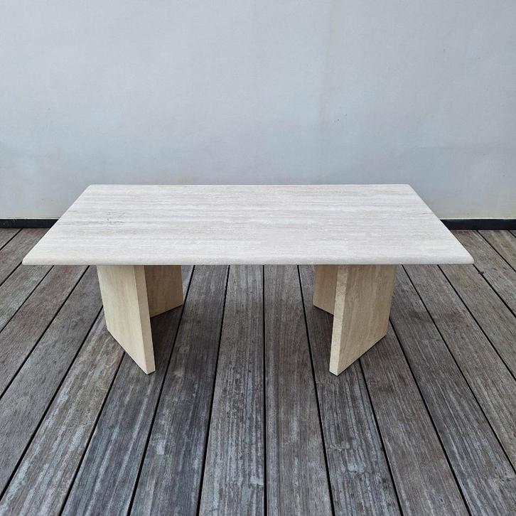 Table basse rectangulaire en travertin Italien vintage (2), Maison & Meubles, Tables | Tables d'appoint, Comme neuf, Rectangulaire