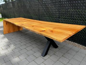 Boomstamtafel beschikbaar voor biedingen